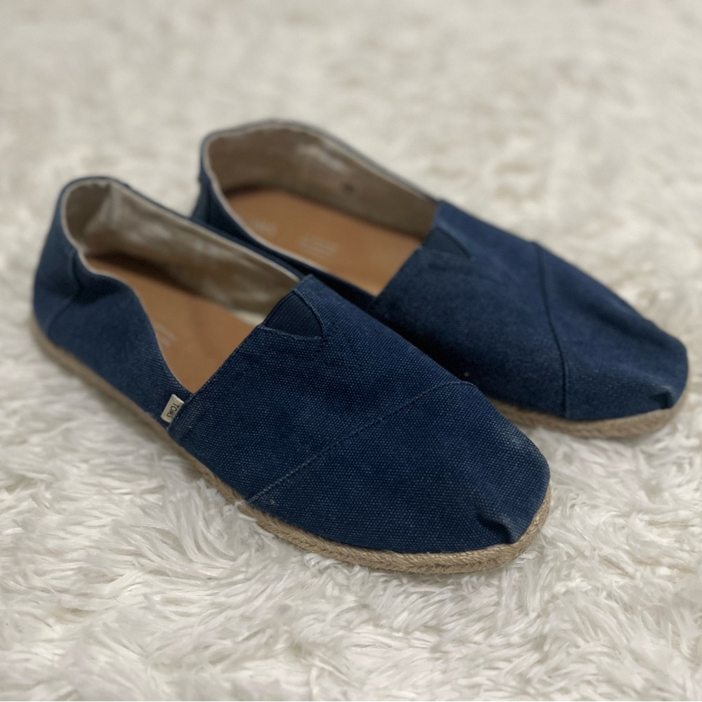 TOMS Classic Canvas Slip On Shoes Navy Blue Men’s 10 Alpargata Espadrille